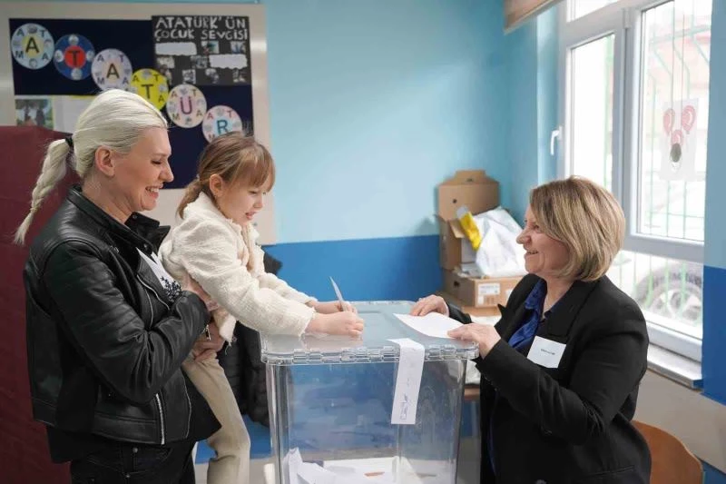 Bilecik’te çifte vatandaşlar Bulgaristan genel seçimleri için sandığa gitti
