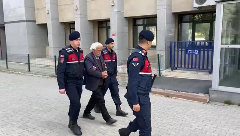 Otostopla şehir şehir gezip suç işleyen yaşlı hırsıza JASAT dur dedi
