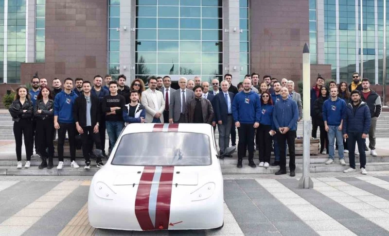 Rektörü Çolak, TEKNOFEST 2023’e katılacak takımlarla buluştu
