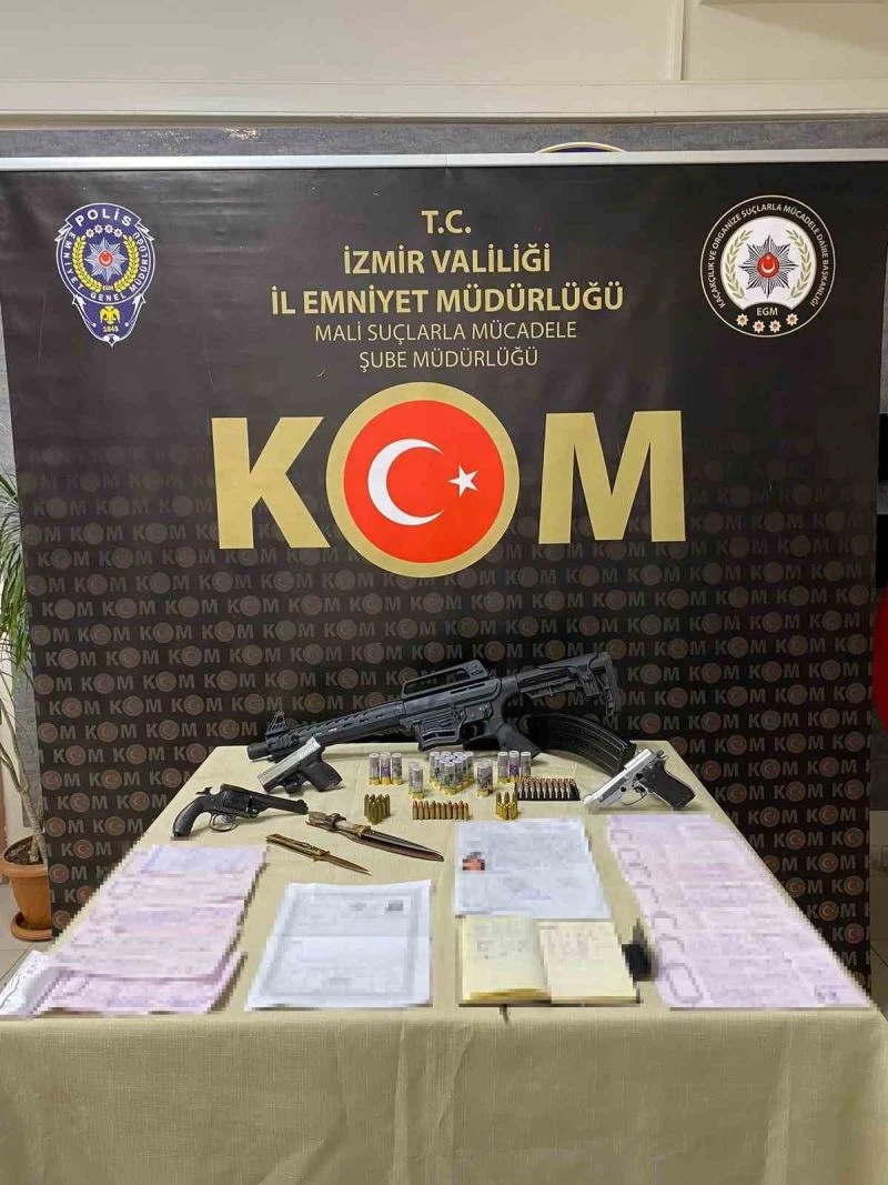 İzmir polisinden tefeci operasyonu: 8 gözaltı

