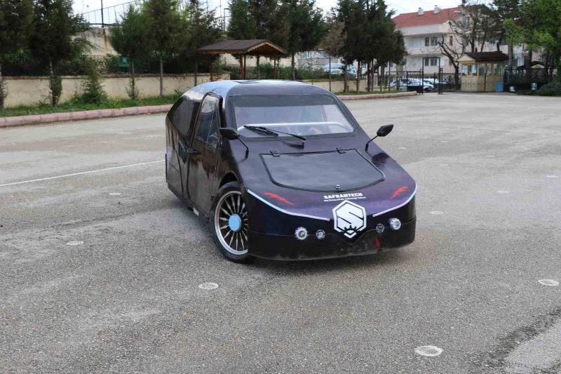 Lise öğrencilerinin tasarladığı araç TEKNOFEST’te yarışacak
