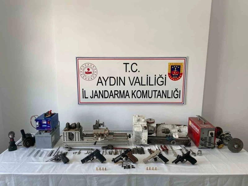 Silah imalatçısına jandarma şoku

