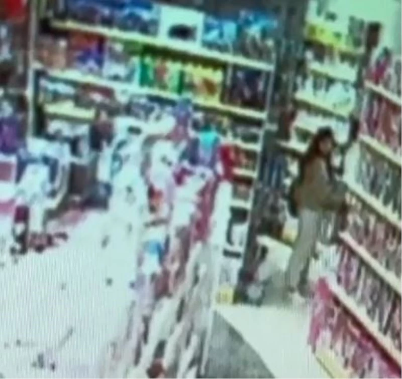 Bin 100 lira değerinde oyuncak çalan kadın güvenlik kamerasına yakalandı
