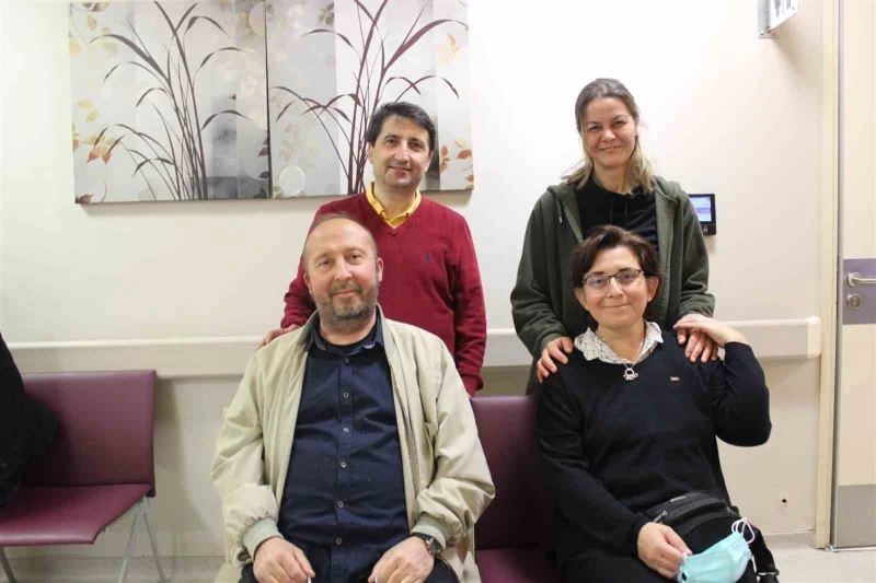 Çapraz nakille çifte bayram yaşadılar
