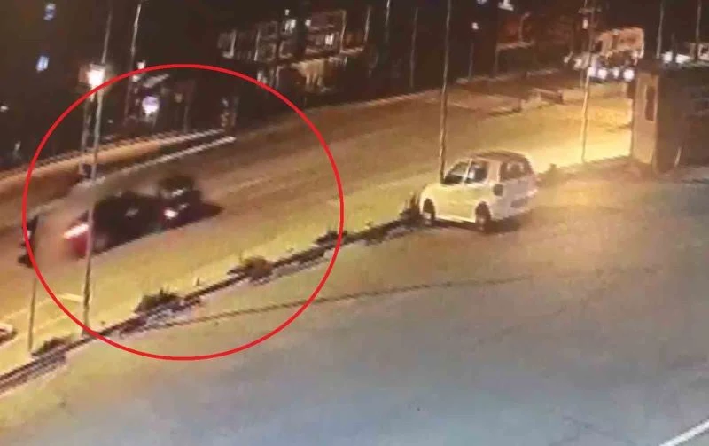 Bayram arefesinde 1 kişinin öldüğü feci kaza kamerada
