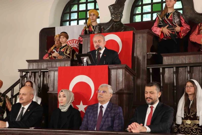 TBMM Başkanı Şentop: “Yeni dönemin Türkiye yüzyılı olması hususunda irademiz iddiamız ve ısrarımız tamdır”
