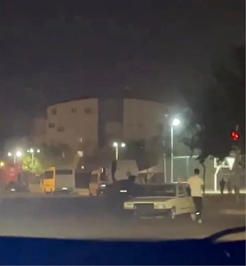 Akan trafiği  hiçe saydı, dakikalarca drift yaptı
