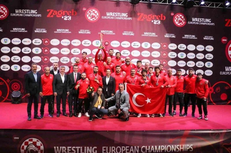 Türkiye Güreş Milli Takımı, Avrupa şampiyonasına damga vurdu
