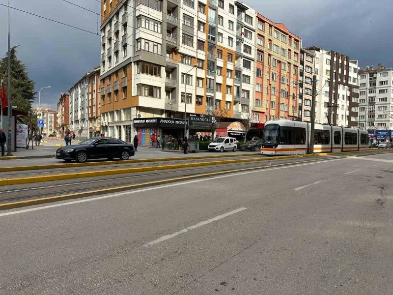 Feci tramvay kazası sonrası seferler tekrar başladı
