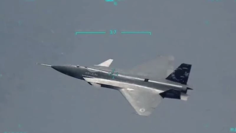 KIZILELMA İstanbul semalarında
