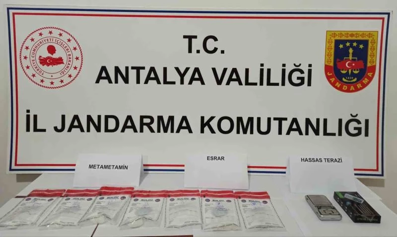 Antalya’da uyuşturucuya geçit verilmiyor
