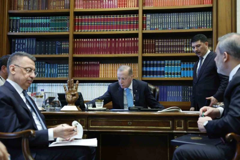 Cumhurbaşkanı Recep Tayyip Erdoğan, Rusya Devlet Başkanı Vladimir Putin ile görüştü.
