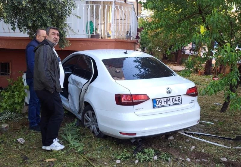Sivil polis aracı kazaya karıştı: 1 polis yaralı
