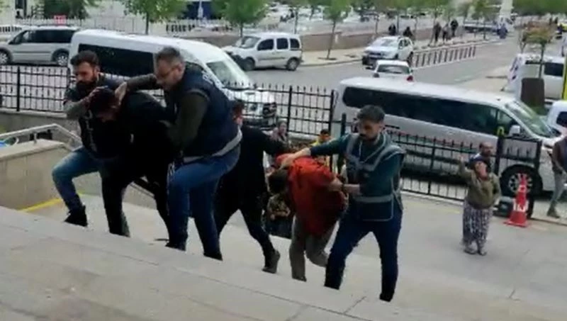 Milyonluk vurgun çetesine darbe: 5 kişi tutuklandı
