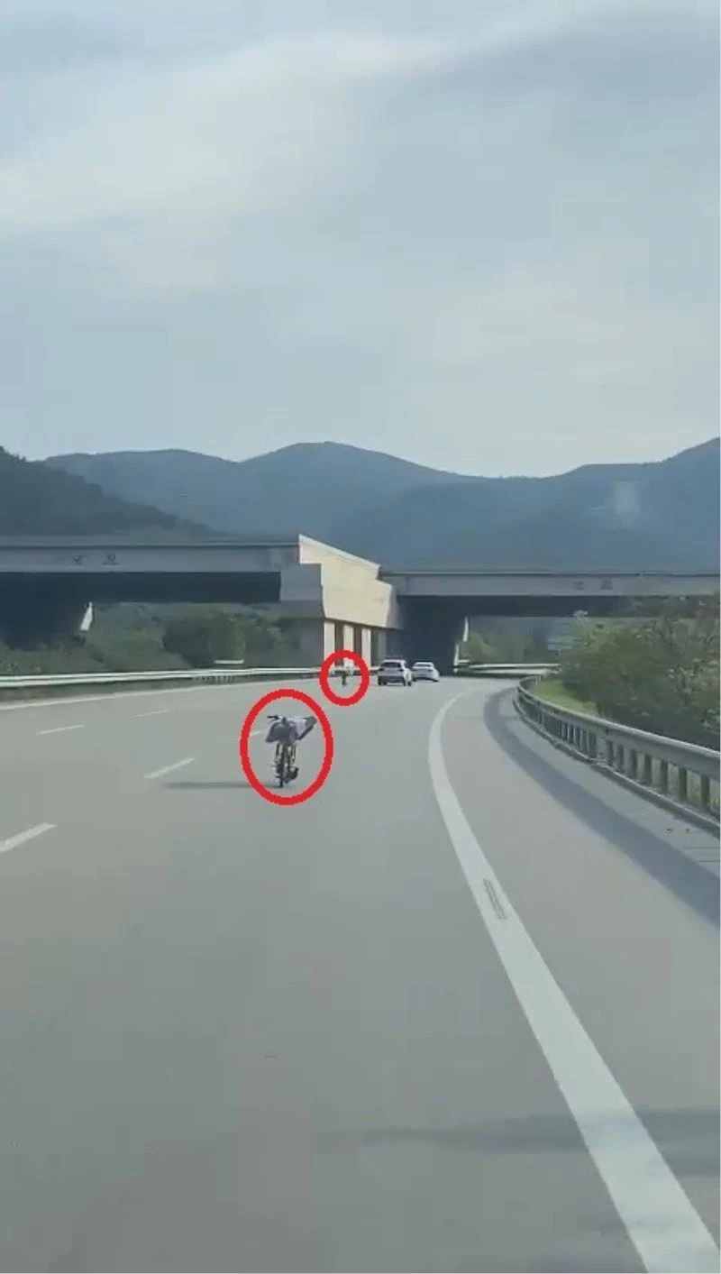 (Özel) Otobanda canlarını hiçe sayarak böyle gittiler
