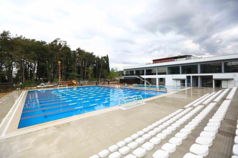 Büyükşehir Yatağan’da yüzme havuzu ve sosyal tesisleri açıyor

