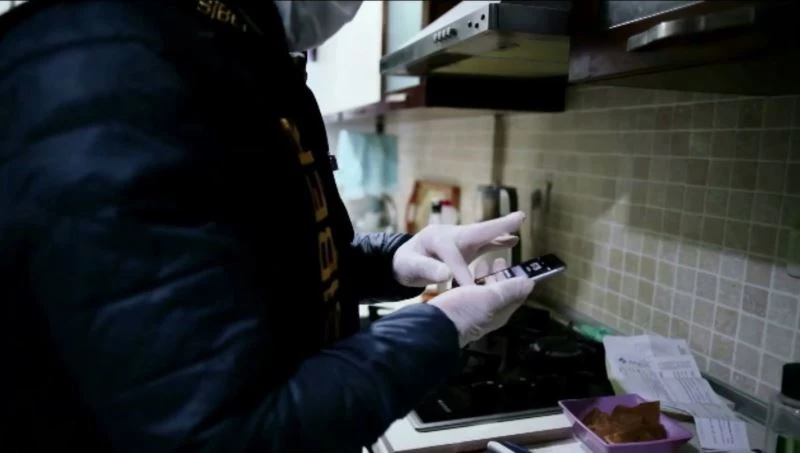 Antalya merkezli 8 ilde sosyal medya dolandırıcılarına eş zamanlı operasyon
