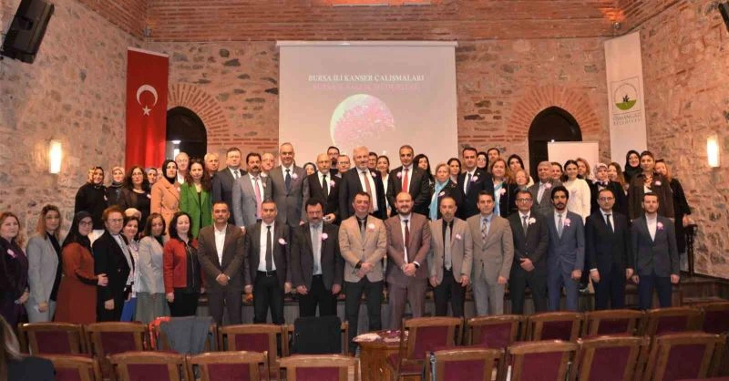 Ördekli Kültür Merkezi’nde ‘Kanser’ anlatıldı
