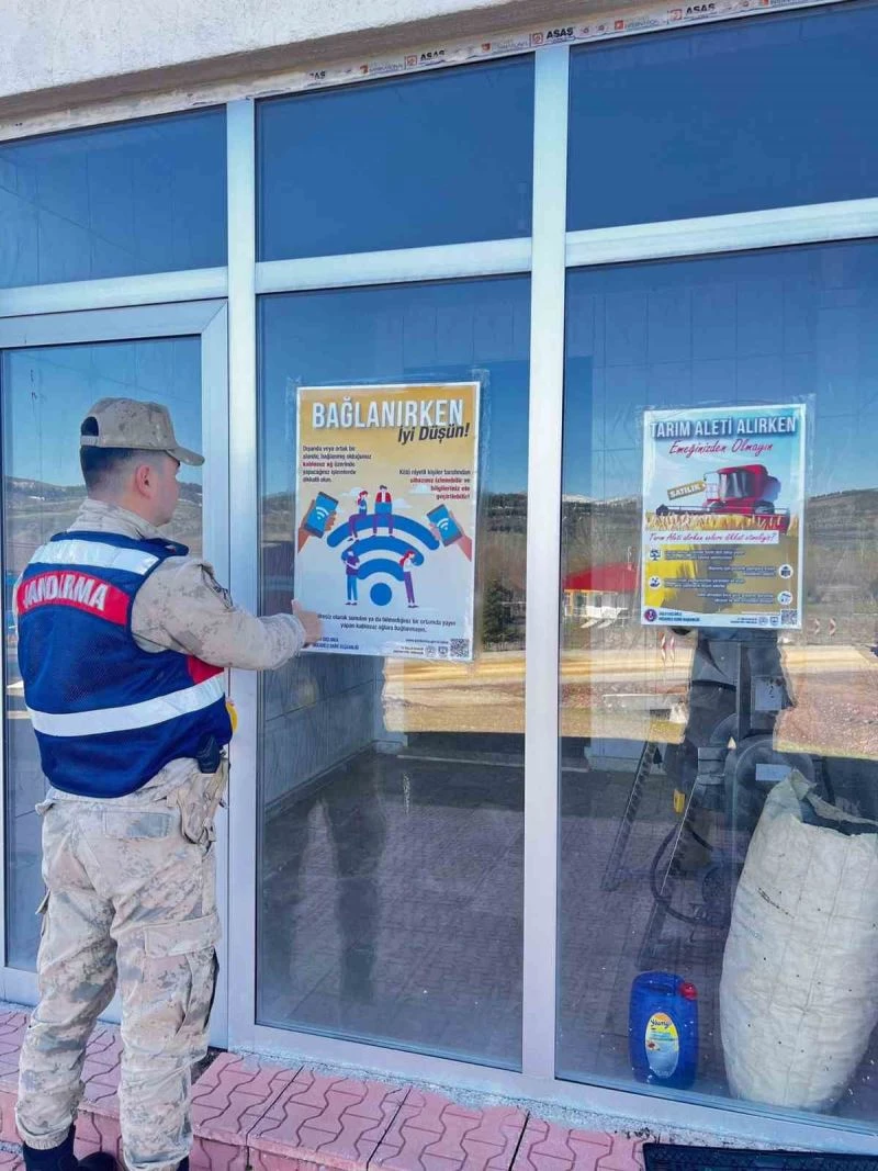 Vatandaşlar dolandırıcılık olaylarına karşı bilgilendirildi
