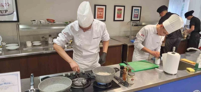 Muğla’nın Masterchef’leri Hırvatistan’dan 8 madalya ile döndü
