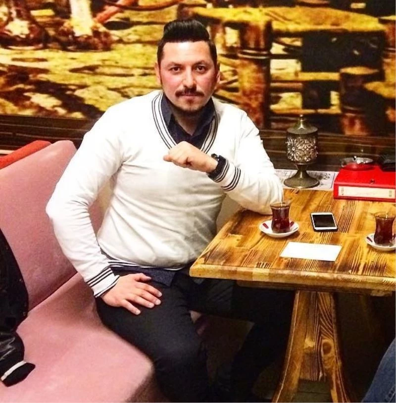 Tartıştığı erkek arkadaşını bıçaklayıp tabanca ile vurarak öldürdü