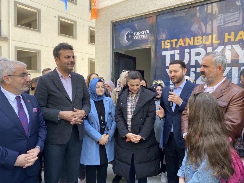 AK Parti İstanbul milletvekili adayları Durgut ve Aydın, Maltepe’de Cevizli İrtibat Bürosu açılışına katıldı
