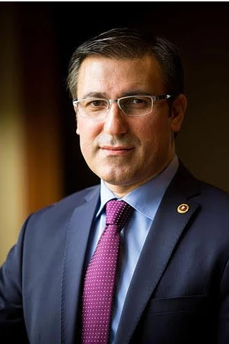 Talip Küçükcan KİMDİR?