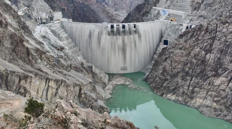 Yusufeli Barajı ve HES’te su yüksekliği 100 metreyi buldu
