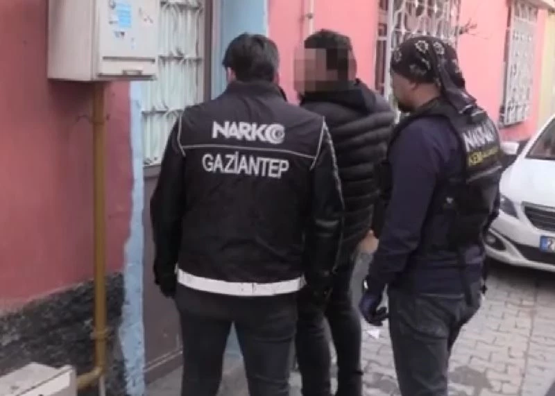 Gaziantep’te uyuşturucu operasyonları: 32 şüpheli tutuklandı
