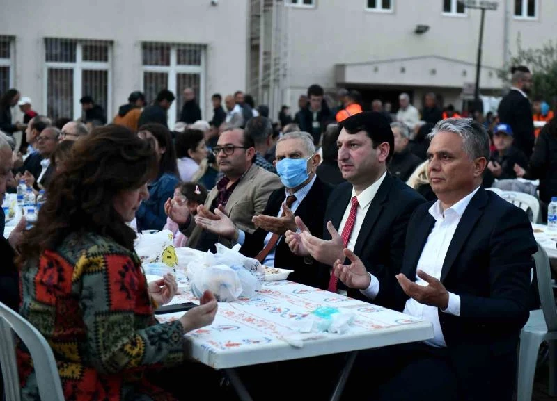 Muhtar için mevlit okutuldu
