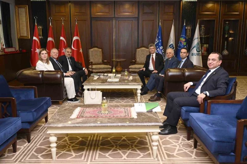 Bursa vizyonu çalışması Başkan Aktaş’a sunuldu
