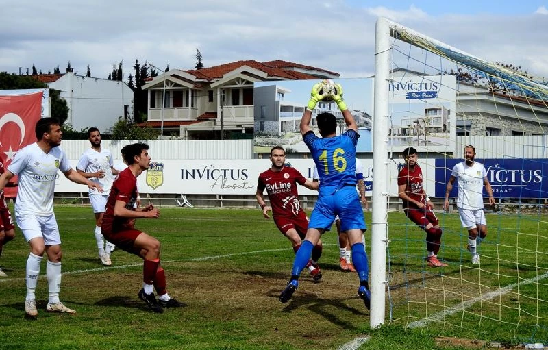 Alaçatıspor sahasında 1-1 berabere kaldı
