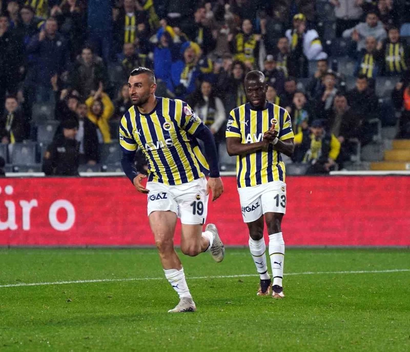 Ziraat Türkiye Kupası: Fenerbahçe: 4 - Kayserispor: 1 (Maç sonucu)

