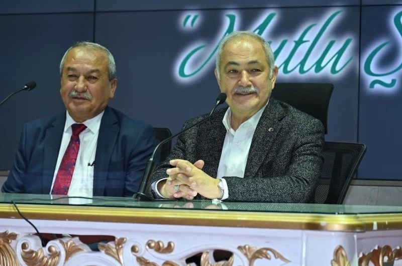 Osmaniye Belediyesinde işçi maaşlarına yüzde 100 zam müjdesi