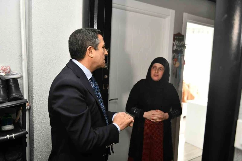 Esenyurt Belediyesi, çölyak hastalarına glütensiz gıda kolisi yardımında bulunuluyor
