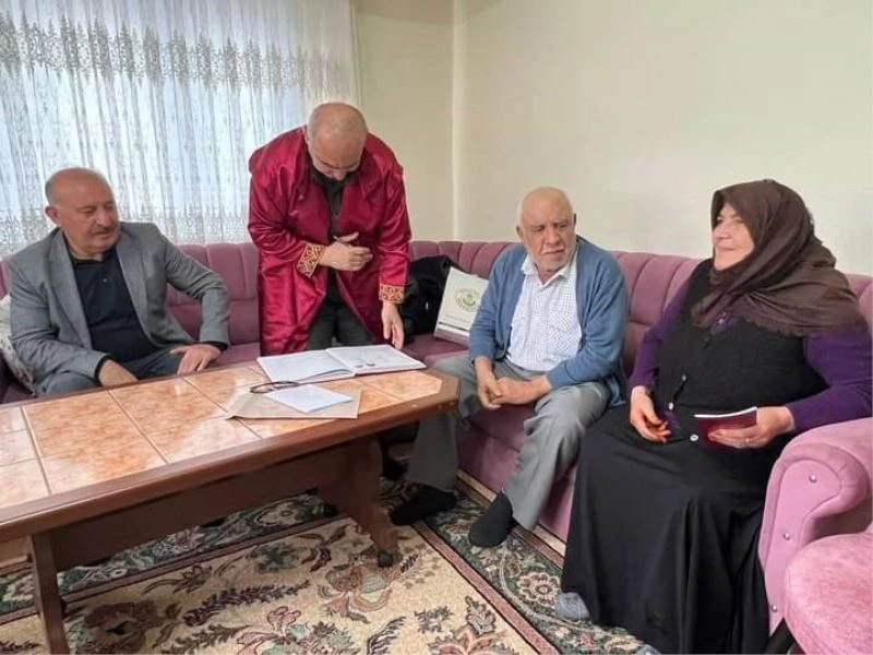 3 gün önce evlendiler, asansör hayatlarını ayırdı
