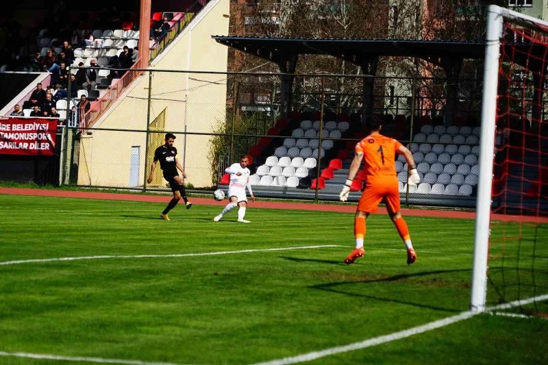 TFF 2. Lig: GMG Kastamonuspor: 0 - İskenderunspor: 2
