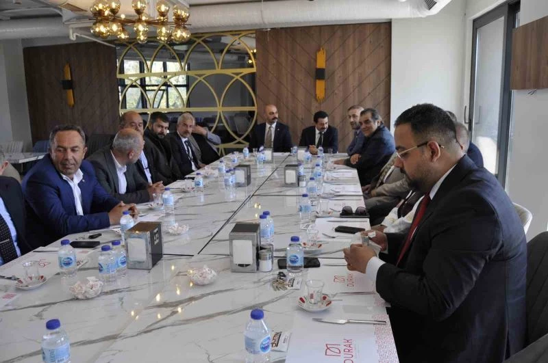 Zırhlıoğlu’na Elazığlı hemşehrilerinden tam destek
