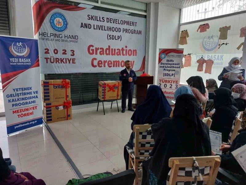 Yedi Başak, ihtiyaç sahibi kadınların hayatına dokunuyor
