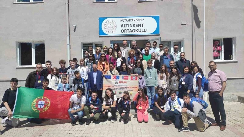 Avrupalı öğrenciler Altınkent Köyüne geldi
