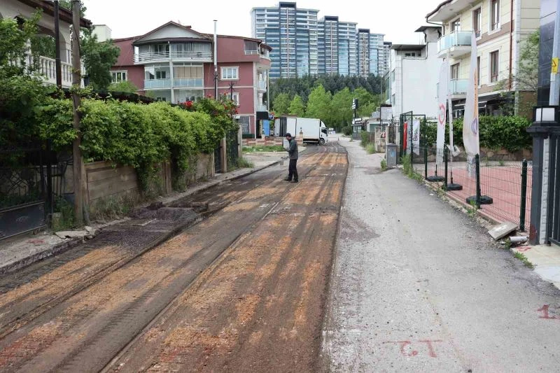 Alikahya’da bin 880 metre asfalt çalışması yapılacak
