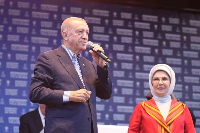 Mardin’de halka hitap eden Cumhurbaşkanı Erdoğan kentten ayrıldı
