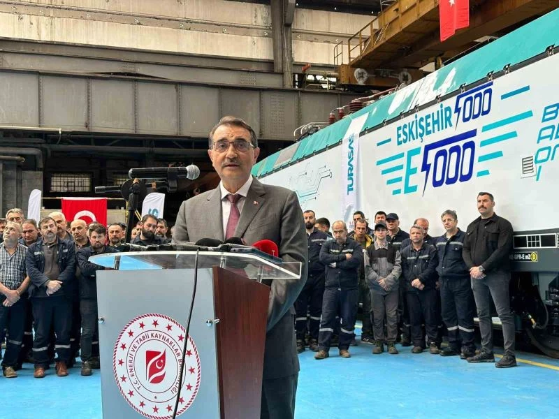 Bakan Dönmez Eskişehir 5000’nin İsim Tescil Töreni’nde konuştu
