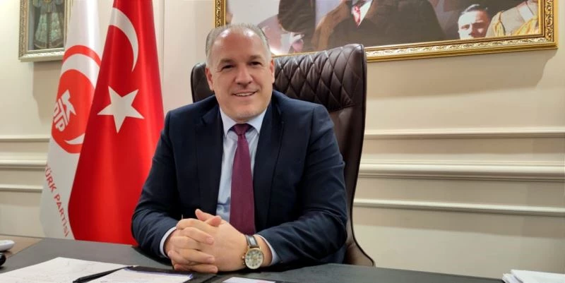 Kosovalı Türk Bakan Damka: “Türkiye’deki seçimler Balkanları yakından ilgilendiriyor”
