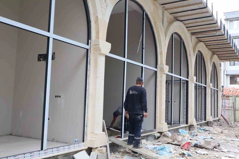 Cedidiye meydanına yakışır proje
