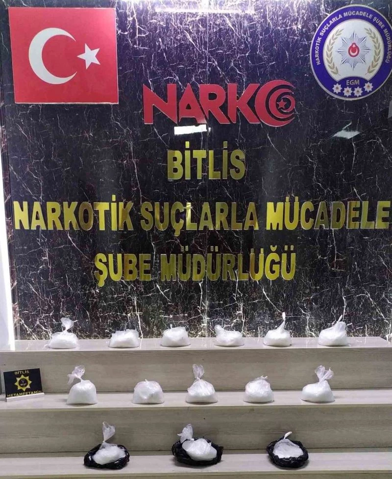 Tatvan’da 10 kilo 200 gram metamfetamin ele geçirildi
