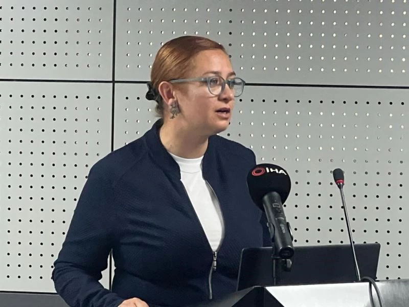 Dr. Öğretim Üyesi Banu Süzen: 