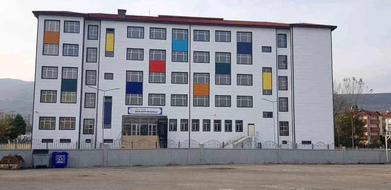 Öğretmenlerin yaralandığı asansörün tescilsiz olduğu ortaya çıktı
