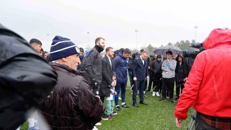 Erzurumspor FK zorlu Altınordu deplasmanından umutlu
