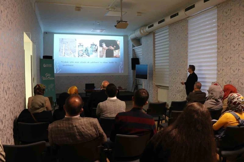 MAÜ, Mardin takı kültürünü Avrupa’da tanıtıyor
